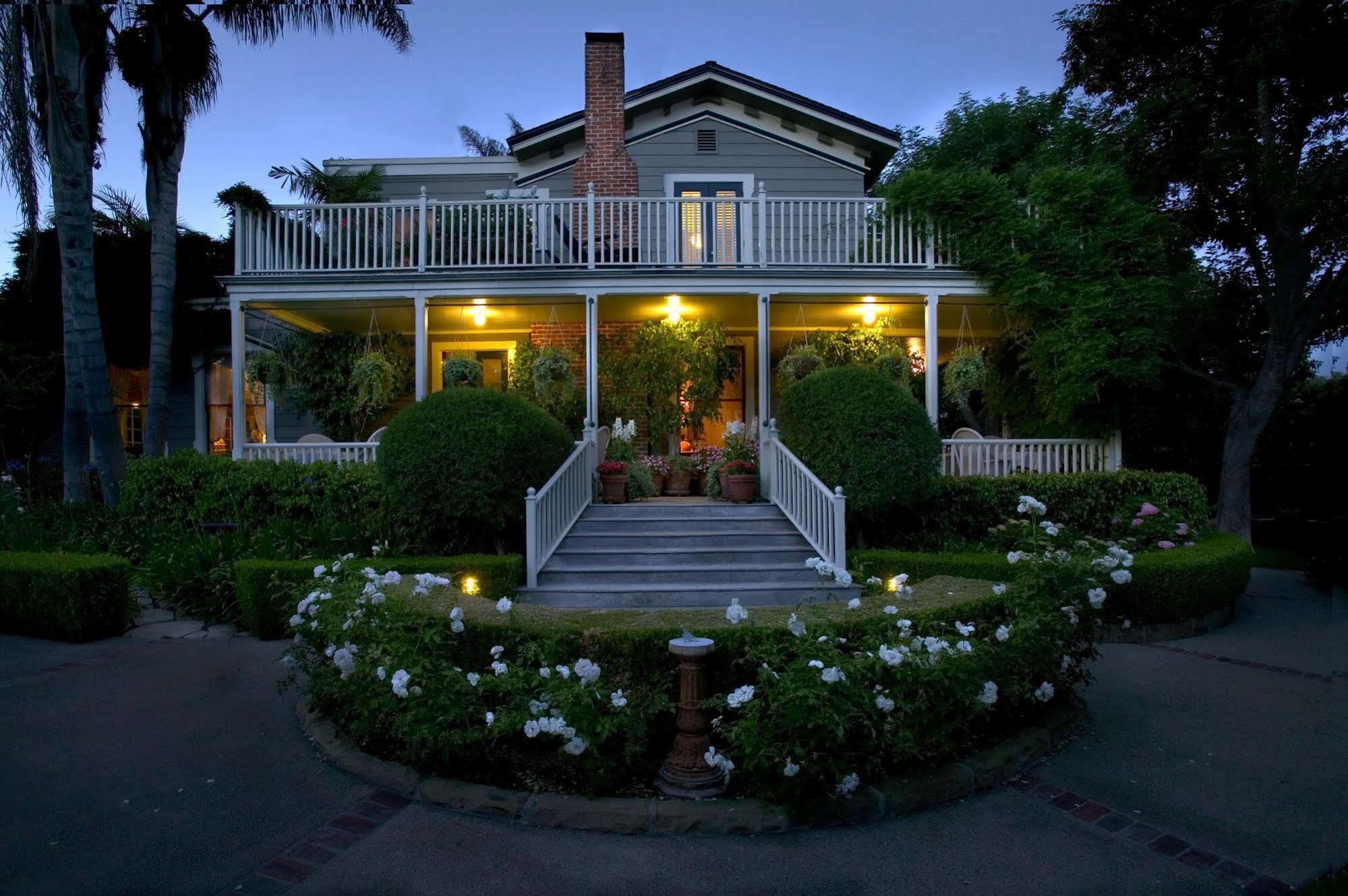 Simpson House Hotel 5*